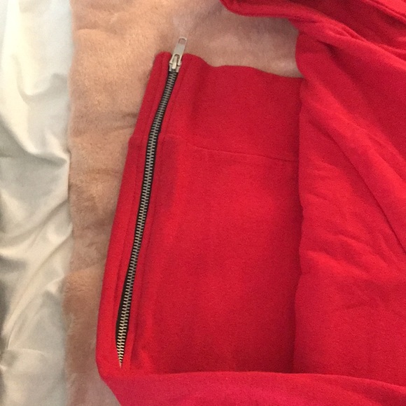 Red hoodie short sleeve with side zippers - Picture 3 of 4